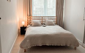Cosy Stay Zielony Mokotow Narbutta Metro Pole Mokotowskie